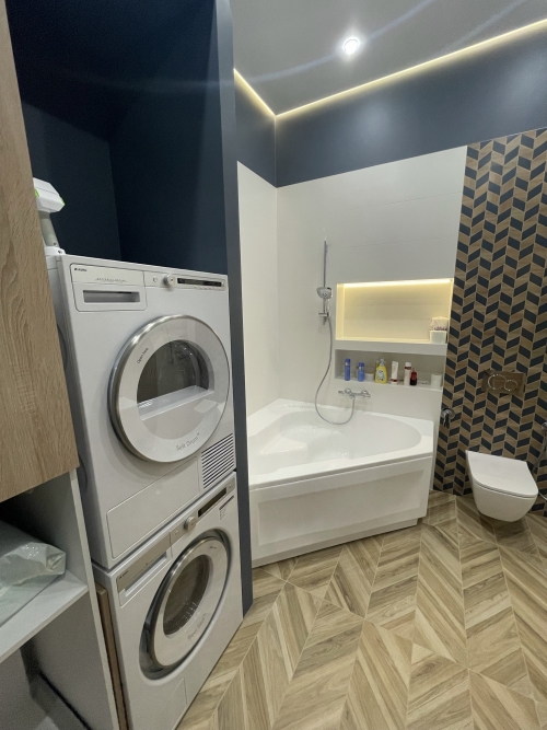 Яркий санузел